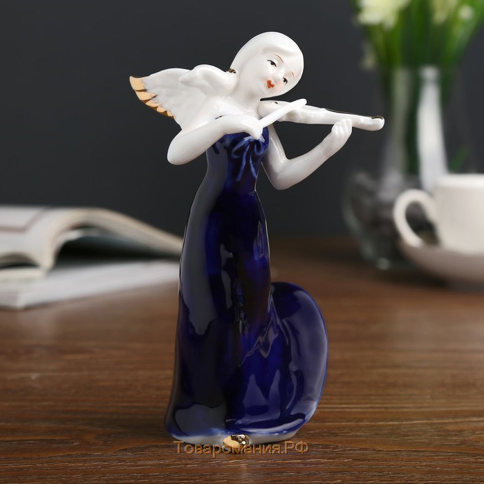 Сувенир керамика "Девушка-ангел скрипачка" кобальт 15х9х7,5 см