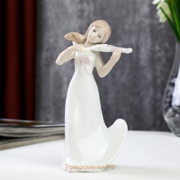 Сувенир керамика "Девушка-ангел с домрой" 15х9х7,5 см